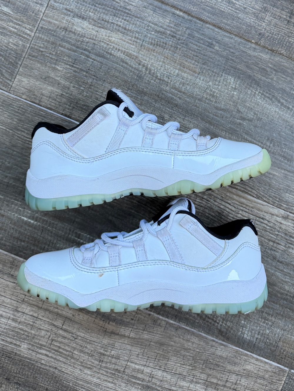 Jordan 11 Retro Low Legend Blue 2y - Picture 2 of 6